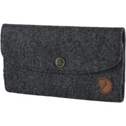 FJÄLLRÄVEN NORRVÅGE TRAVEL WALLET - Portmonee 9 FJÄLLRÄVEN NORRVÅGE TRAVEL WALLET - Portmonee -Camping Im Freien 5637780973 c norrvage travel wallet fjaellraeven 24